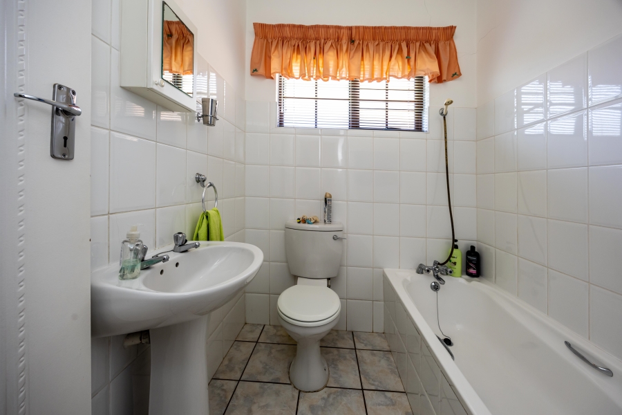 2 Bedroom Property for Sale in Gonubie Eastern Cape